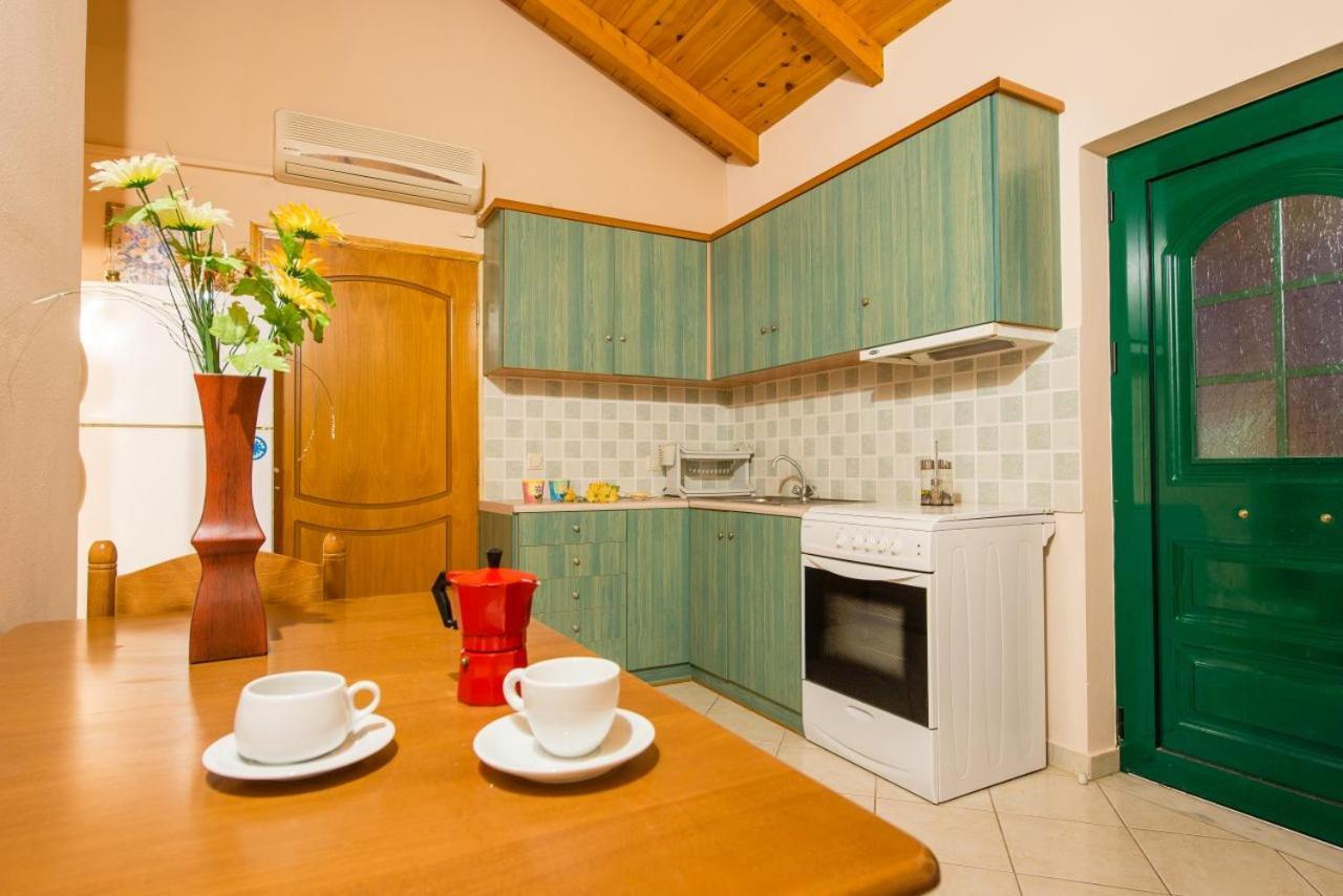 Bravo Apartments Argassi Extérieur photo